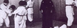 Kanō Jigorō teaching kids judo